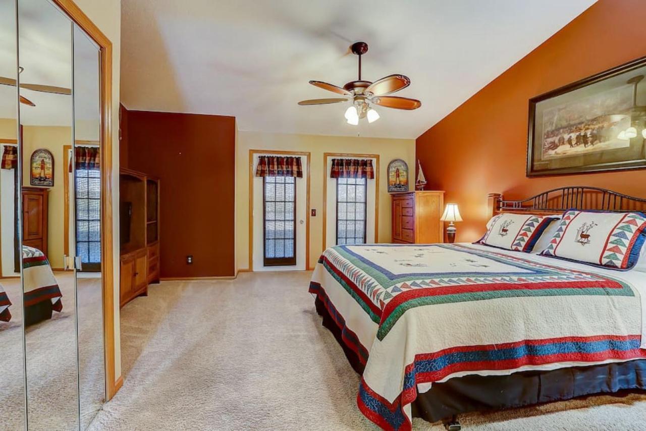 Brown Family Condo For Families Golf Trips And Girls Getaways Wisconsin Dells Luaran gambar