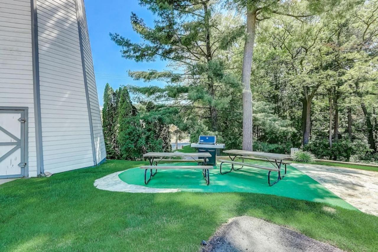 Brown Family Condo For Families Golf Trips And Girls Getaways Wisconsin Dells Luaran gambar