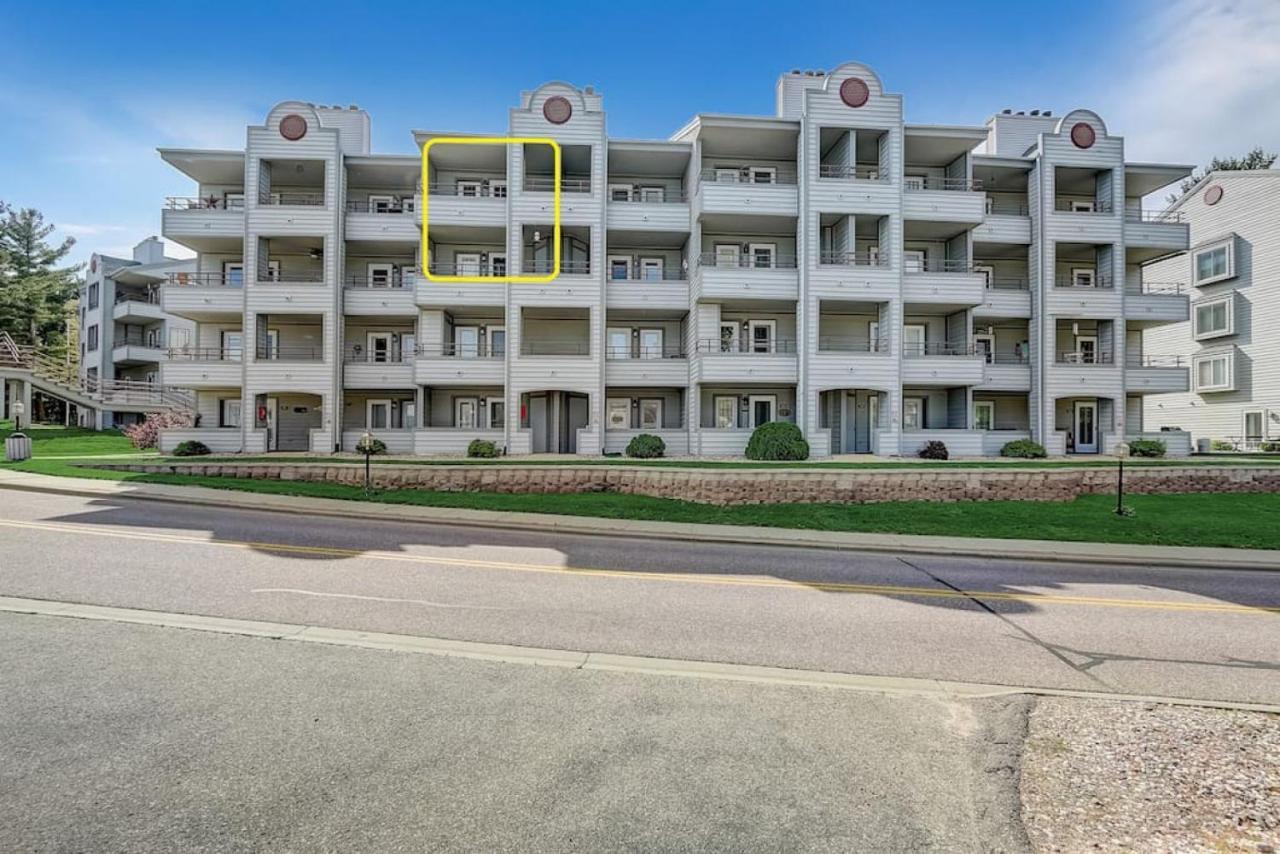 Brown Family Condo For Families Golf Trips And Girls Getaways Wisconsin Dells Luaran gambar