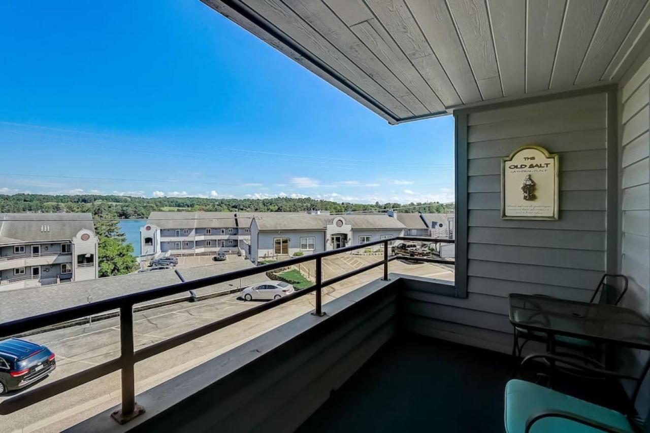 Brown Family Condo For Families Golf Trips And Girls Getaways Wisconsin Dells Luaran gambar