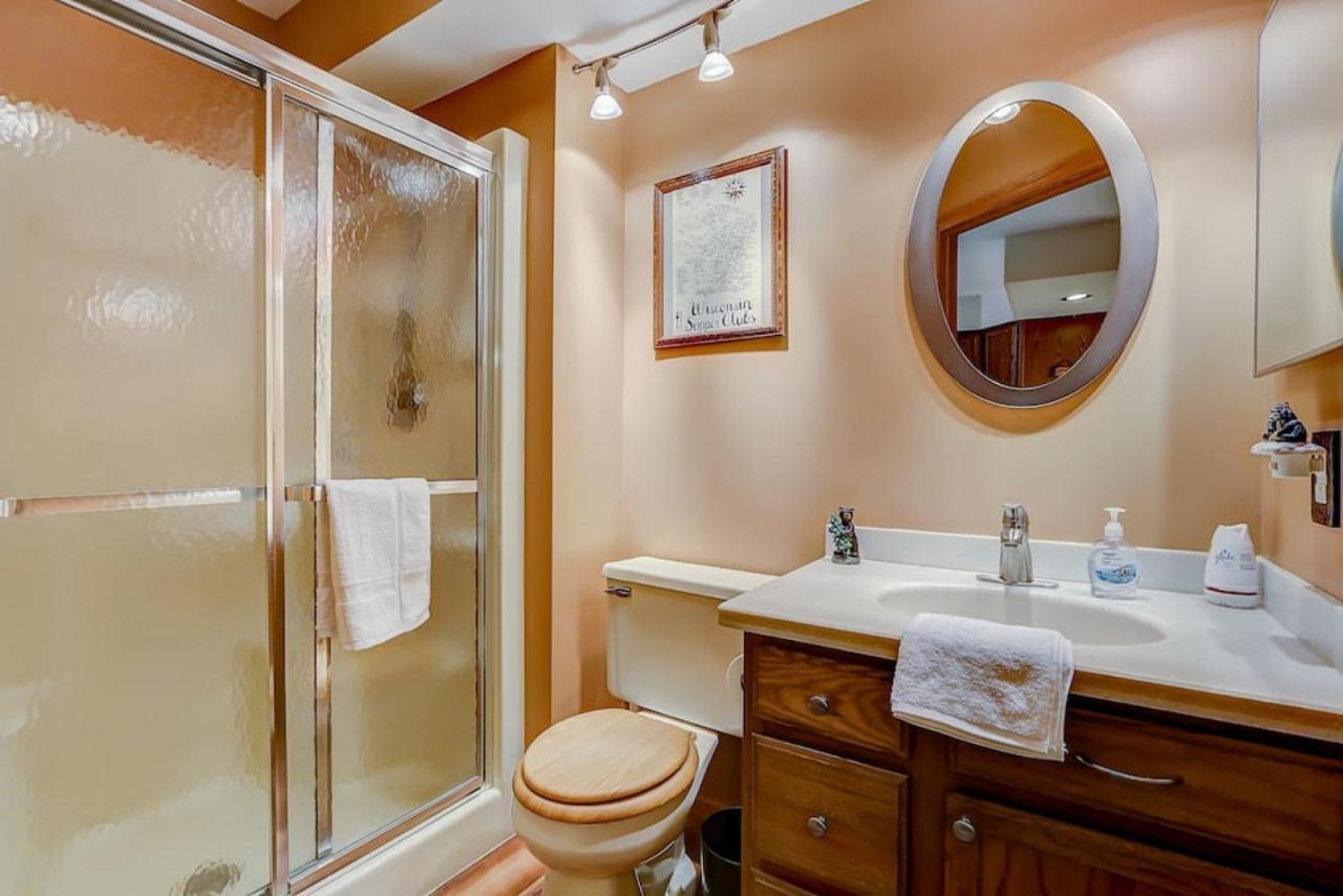 Brown Family Condo For Families Golf Trips And Girls Getaways Wisconsin Dells Luaran gambar